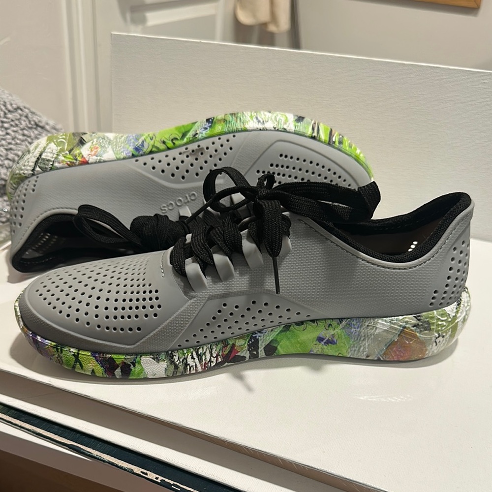 CROCS Gray and Green Sneakers with Vibrant Camo Sole